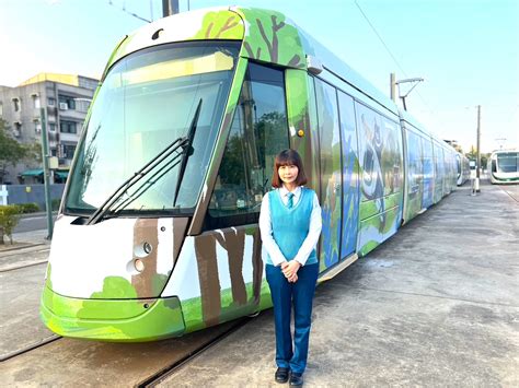 輕軌成圓|輕軌成圓試營運亮點多 首航列車司機員開箱 成功完成。